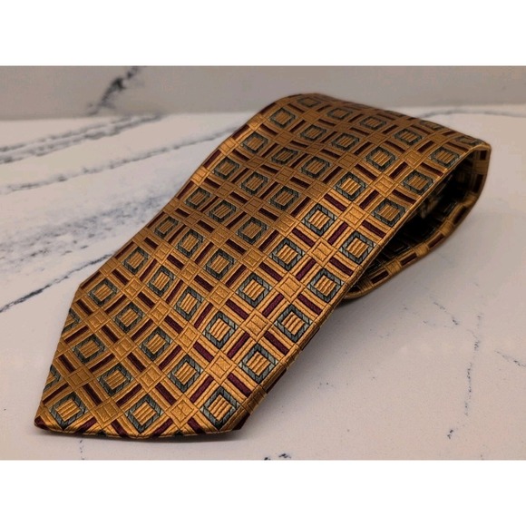 Jos. A. Bank Other - Vintage Jos A Bank‎ Gold Geometric 100% Silk Made in Italy Tie